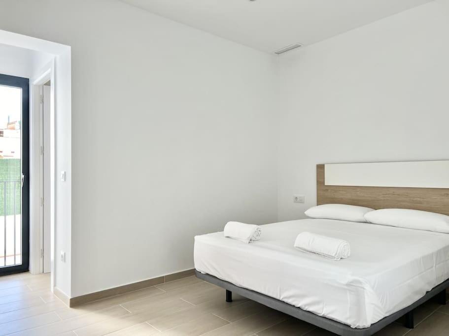 Moderno Apartamento Con Terraza En La Azotea Roses Luaran gambar