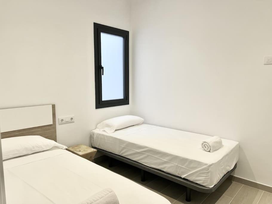 Moderno Apartamento Con Terraza En La Azotea Roses Luaran gambar